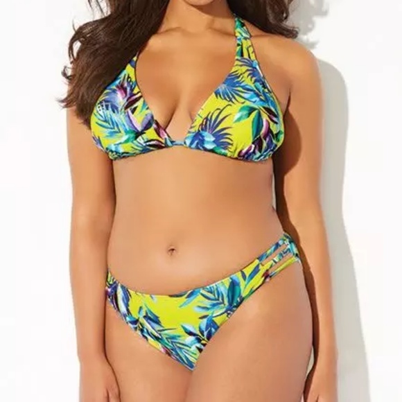 Beach Babe triangle bikini - NEW - Picture 2 of 3